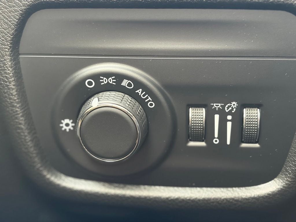 2023 Jeep Grand Cherokee Altitude X 4x4