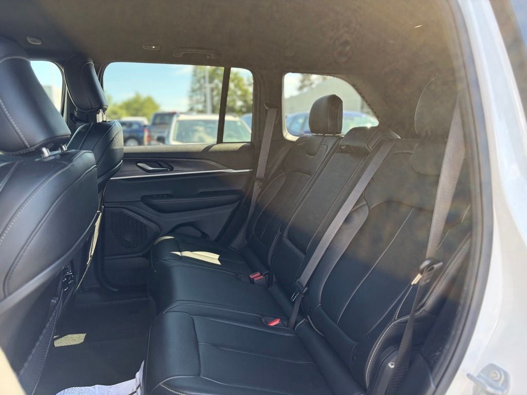 2025 Jeep Grand Cherokee Limited 4x4