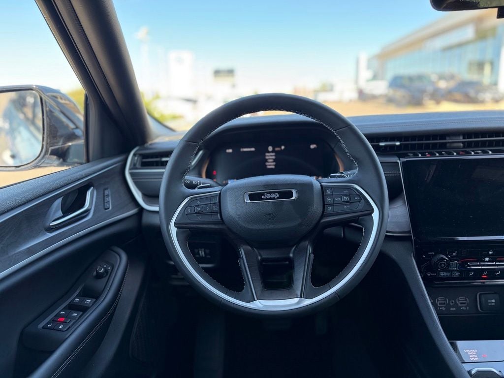 2025 Jeep Grand Cherokee Limited 4x4