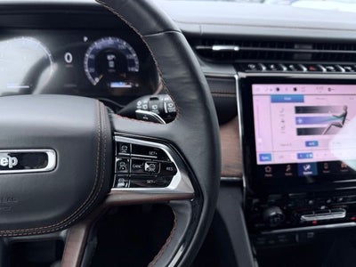 2025 Jeep Grand Cherokee Summit