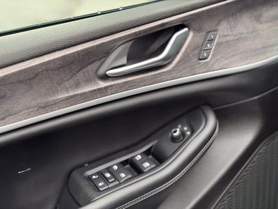 2023 Jeep Grand Cherokee L Limited * Certified Pre-Owned *