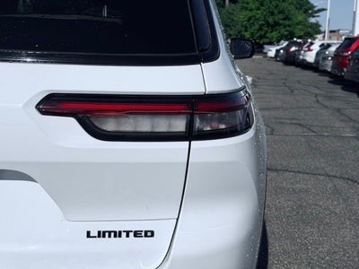 2023 Jeep Grand Cherokee L Limited 4x4