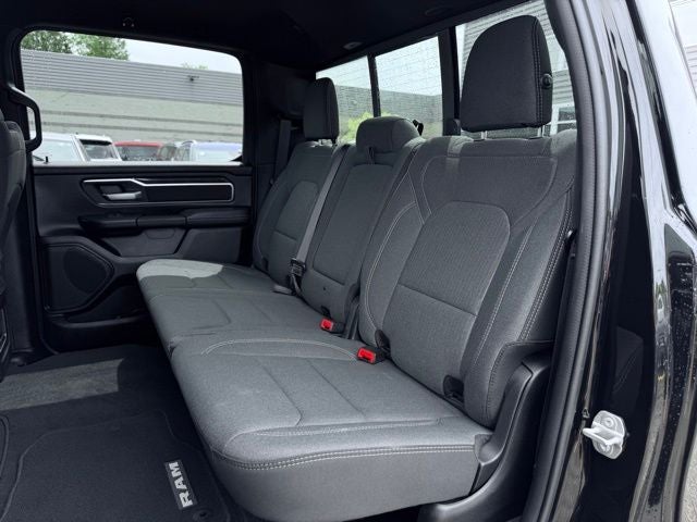 2024 RAM 1500 Big Horn Crew Cab 4x4 5'7' Box