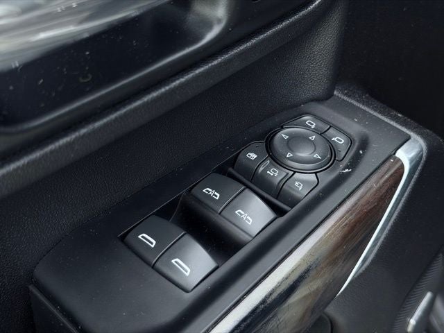 2021 GMC Sierra 2500HD 4WD Double Cab Standard Bed SLT