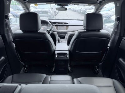 2024 Cadillac XT6 Luxury