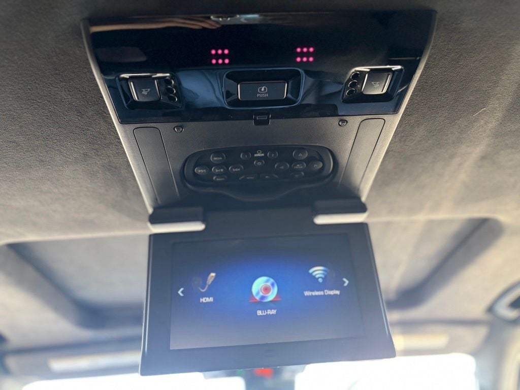 2020 Cadillac Escalade Platinum Edition