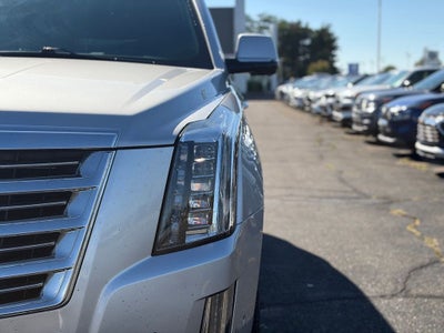 2020 Cadillac Escalade Platinum Edition