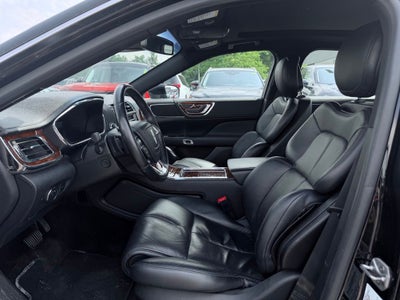 2017 Lincoln Continental Select