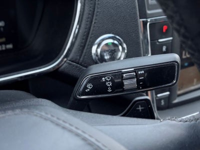 2017 Lincoln Continental Select