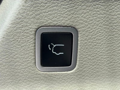2024 Chrysler Pacifica Touring L * Certified Pre-Owned *