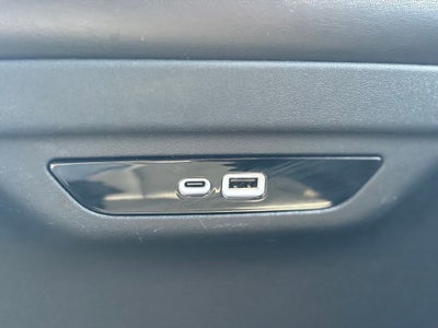 2024 Chrysler Pacifica Touring L * Certified Pre-Owned *