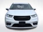 2025 Chrysler Pacifica Select * Certified Pre-Owned *