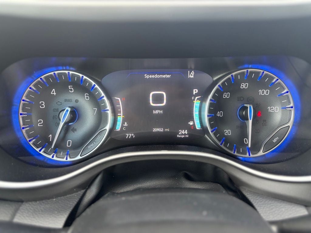 2025 Chrysler Pacifica Select