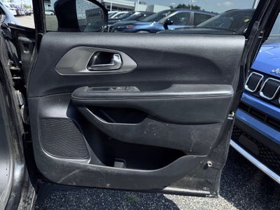 2020 Chrysler Pacifica Launch Edition