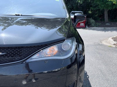 2020 Chrysler Pacifica Launch Edition