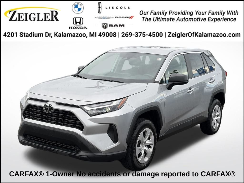 2025 Toyota RAV4 LE