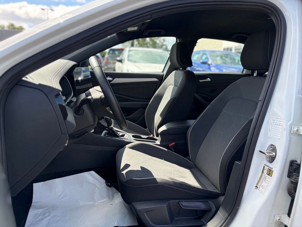 2025 Volkswagen Jetta 1.5T Sport