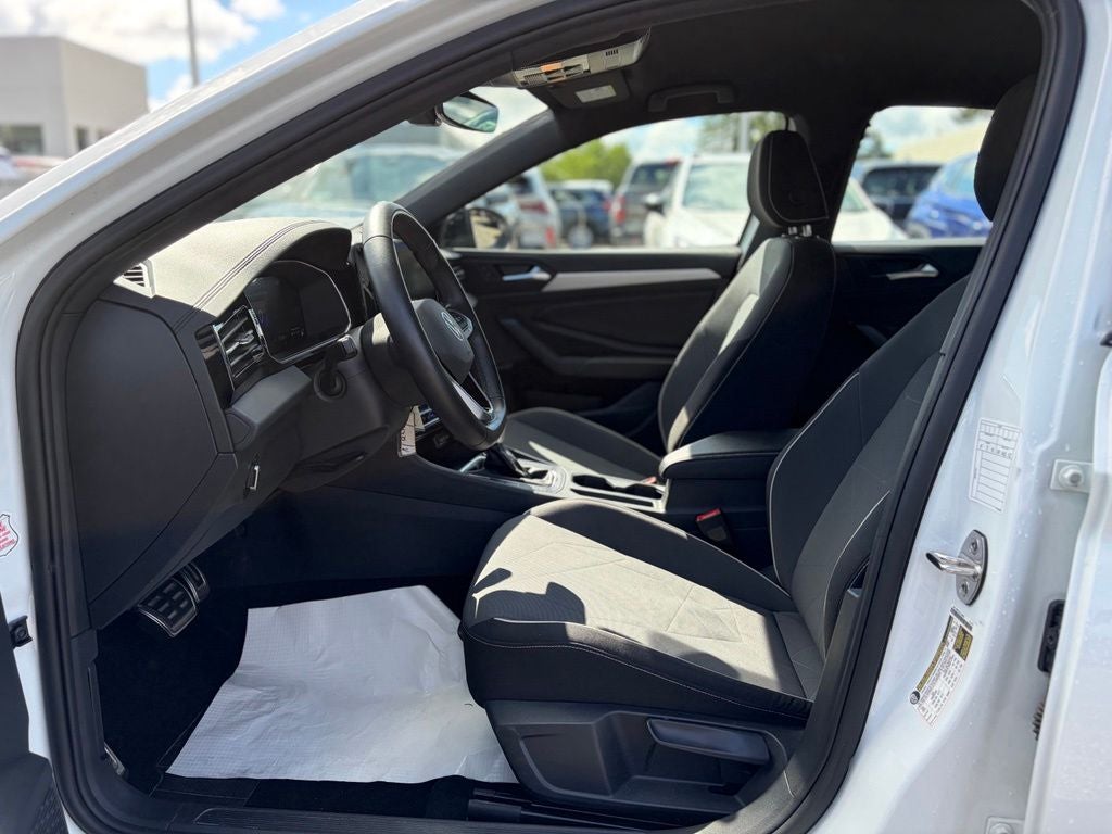 2025 Volkswagen Jetta 1.5T Sport