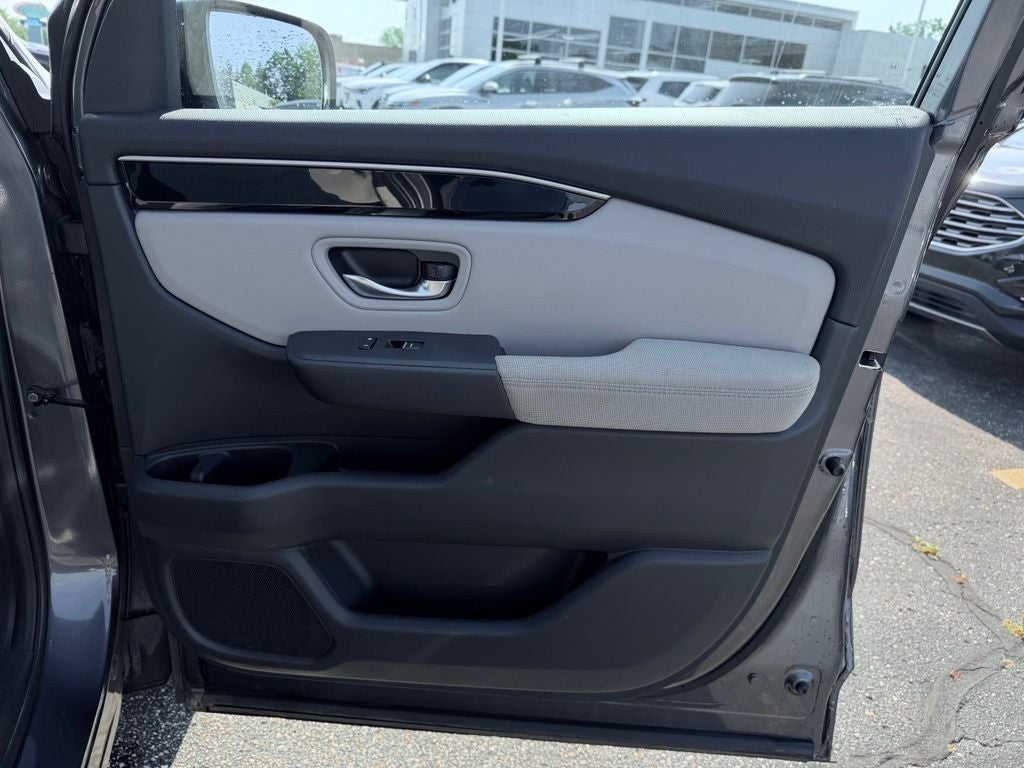 2023 Honda Pilot LX