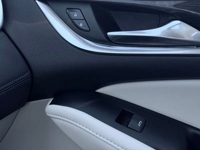 2023 Buick Enclave Essence AWD