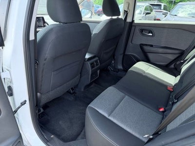 2022 Nissan Rogue SV Intelligent AWD