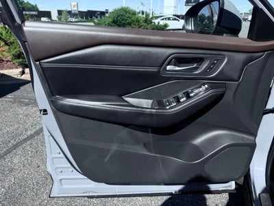 2023 Nissan Rogue SL Intelligent AWD