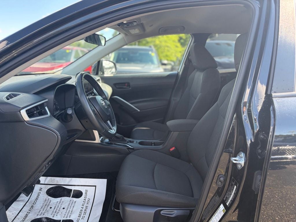 2025 Toyota Corolla Cross LE