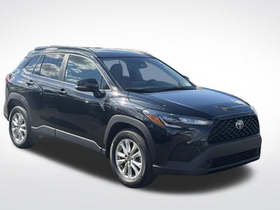 2025 Toyota Corolla Cross LE