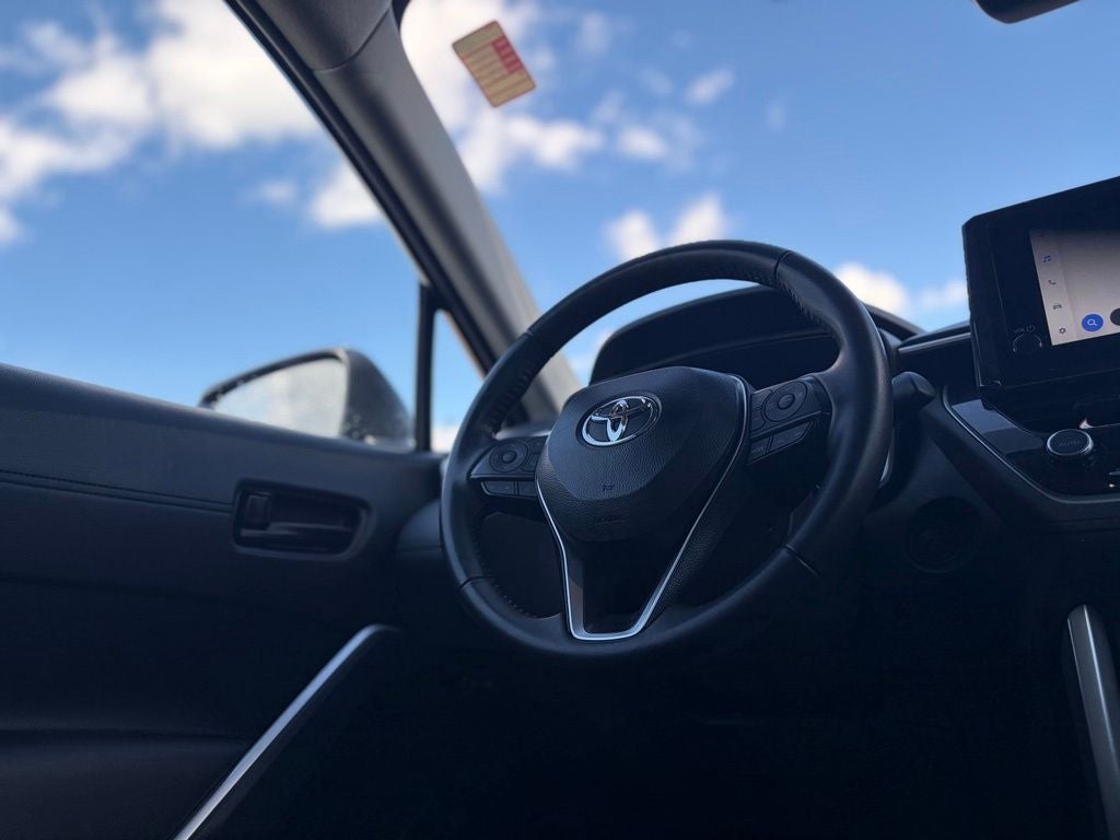 2025 Toyota Corolla Cross LE