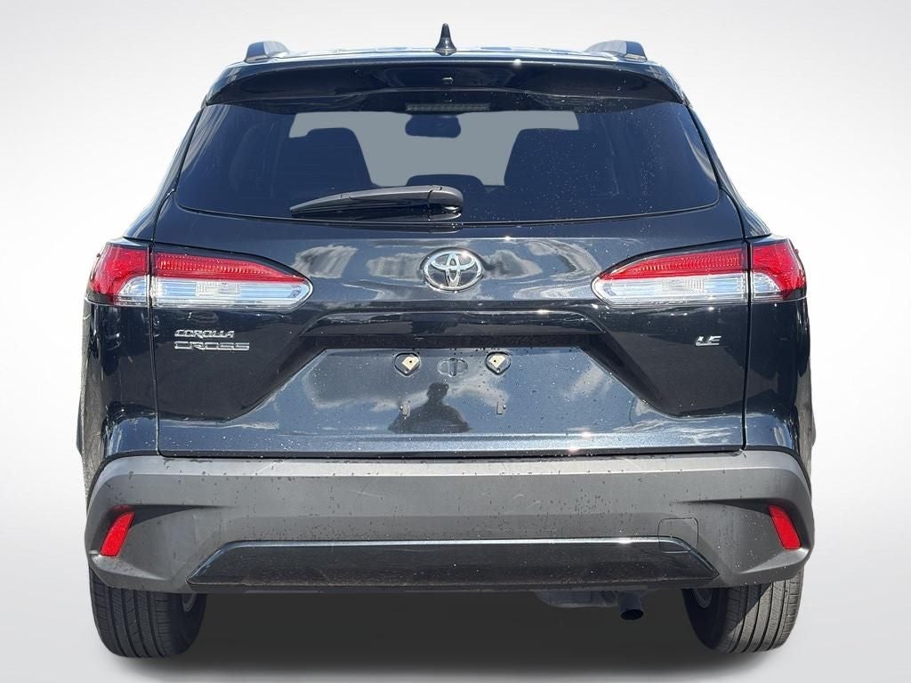 2025 Toyota Corolla Cross LE