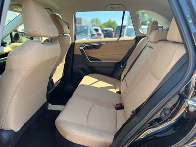 2025 Toyota RAV4 Hybrid LE