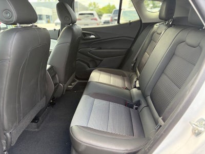 2025 Chevrolet Trax FWD LT
