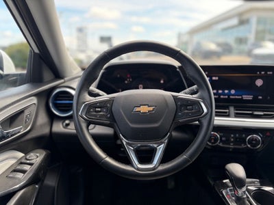 2025 Chevrolet Trax FWD LT