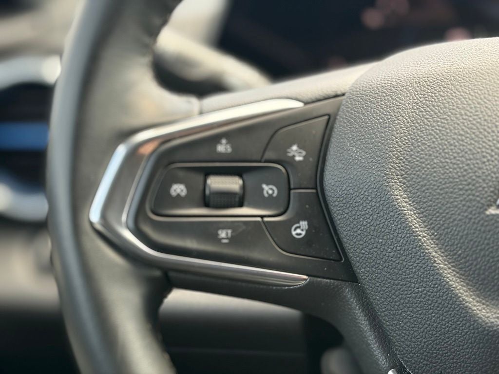 2025 Chevrolet Trax FWD LT