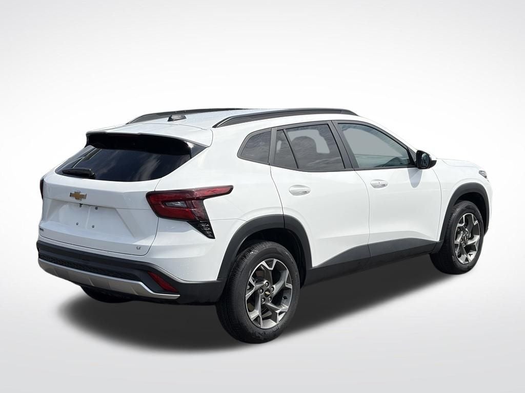 2025 Chevrolet Trax FWD LT
