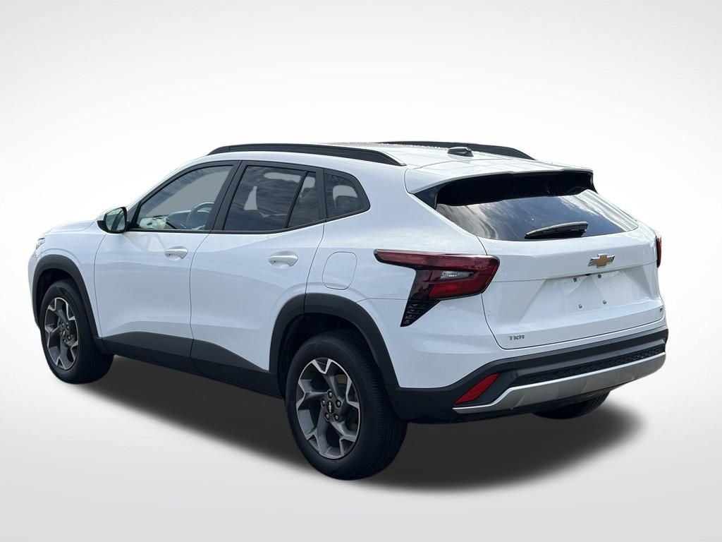 2025 Chevrolet Trax FWD LT