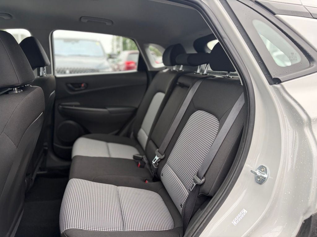2022 Hyundai Kona SE