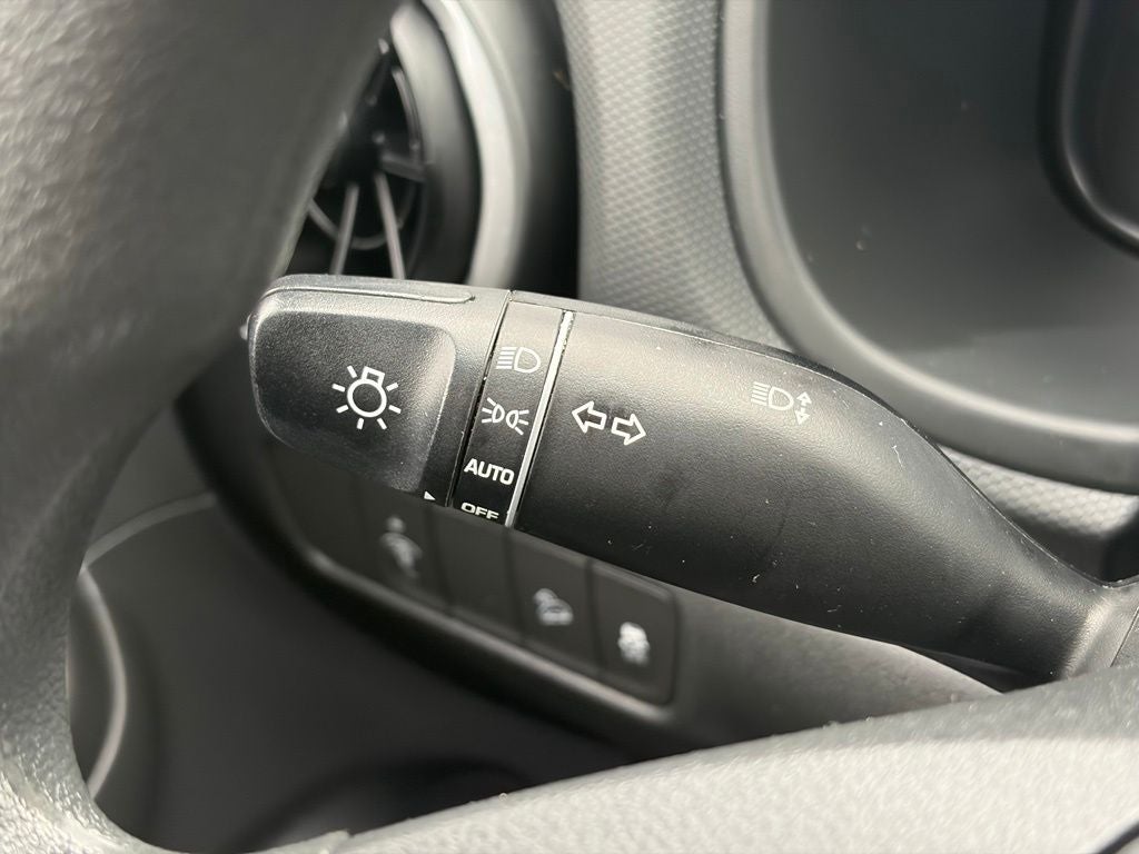 2022 Hyundai Kona SE