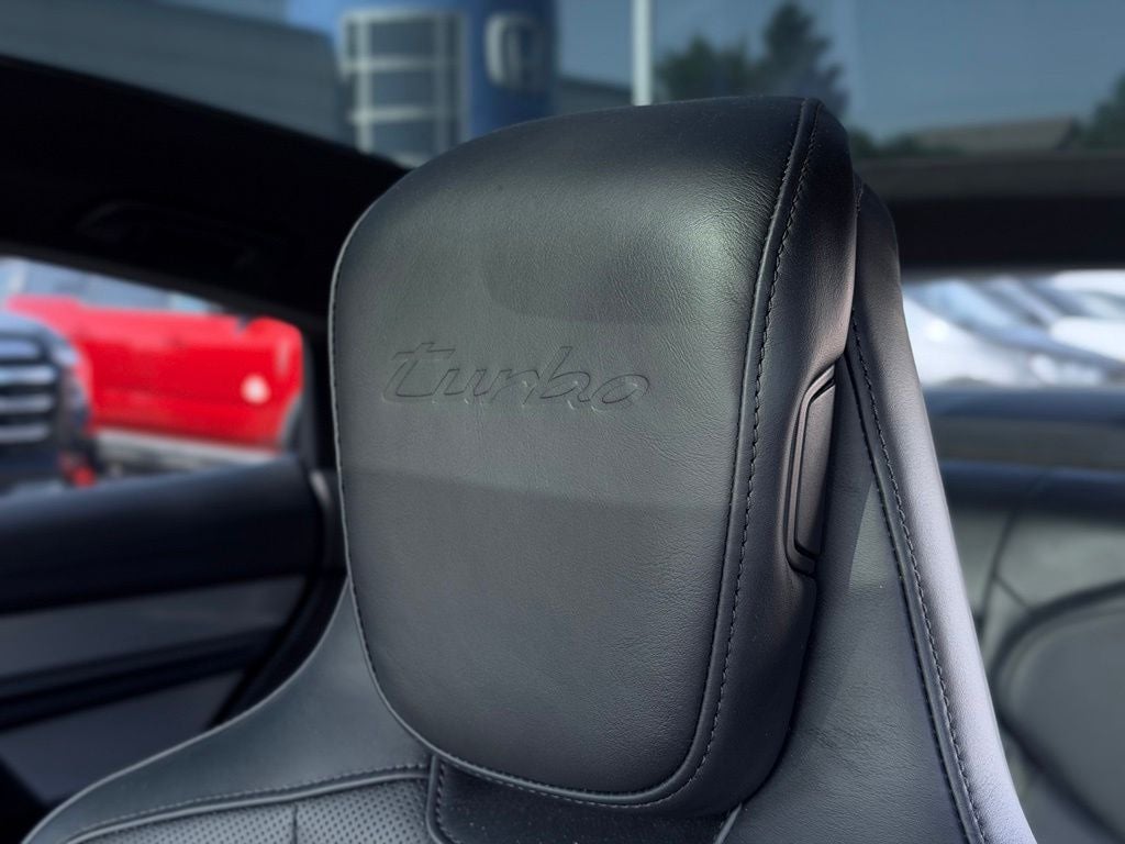 2020 Porsche Taycan Turbo