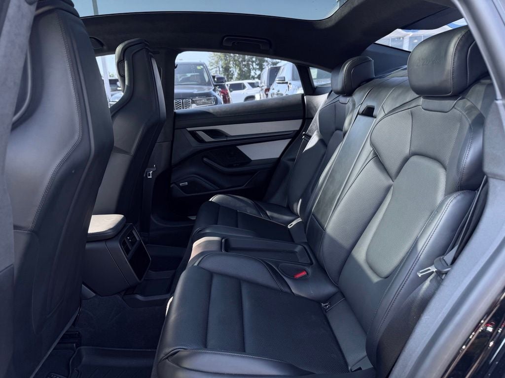2020 Porsche Taycan Turbo