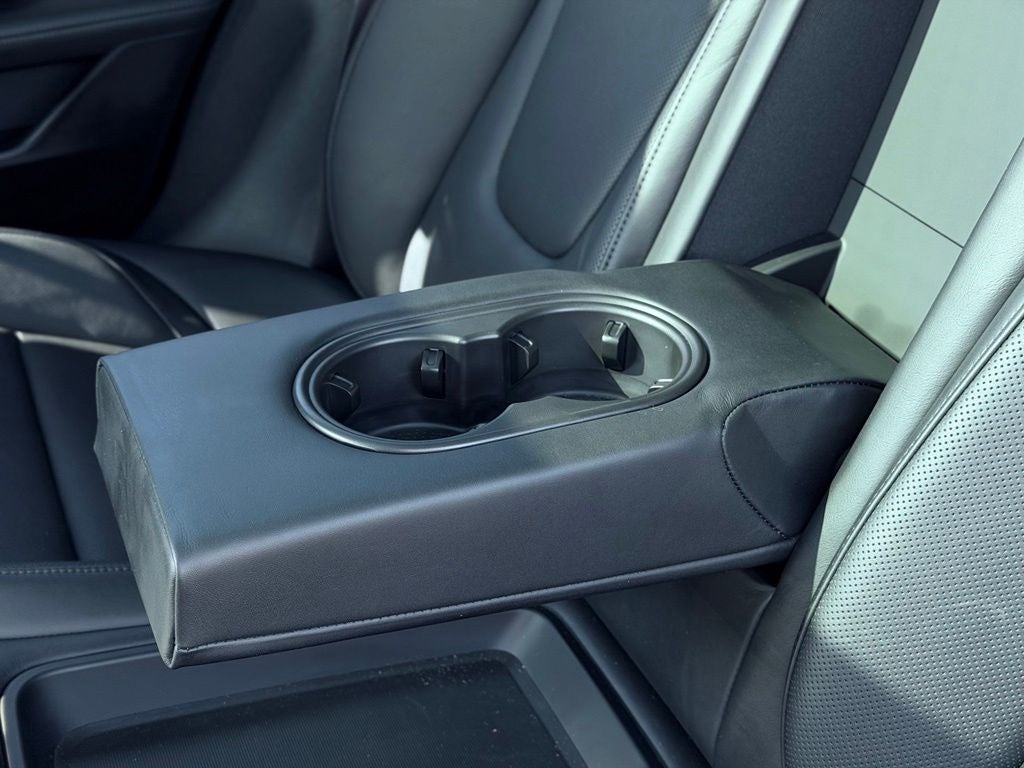 2020 Porsche Taycan Turbo