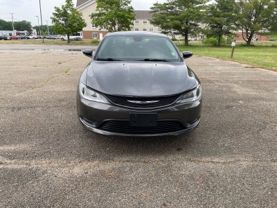 2017 Chrysler 200 LX