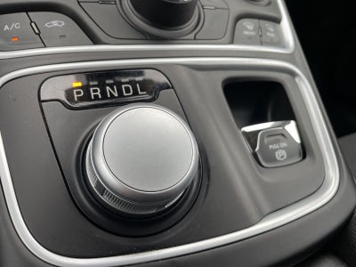 2017 Chrysler 200 LX