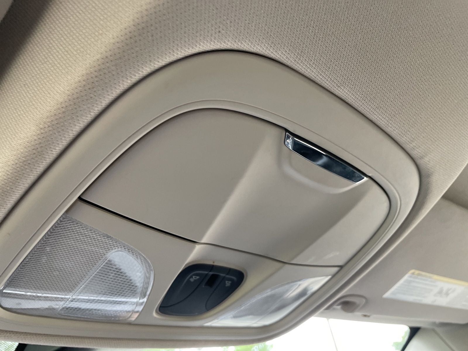 2017 Chrysler 200 LX