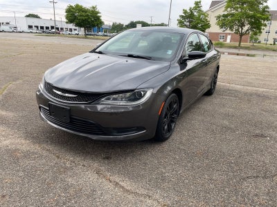 2017 Chrysler 200 LX