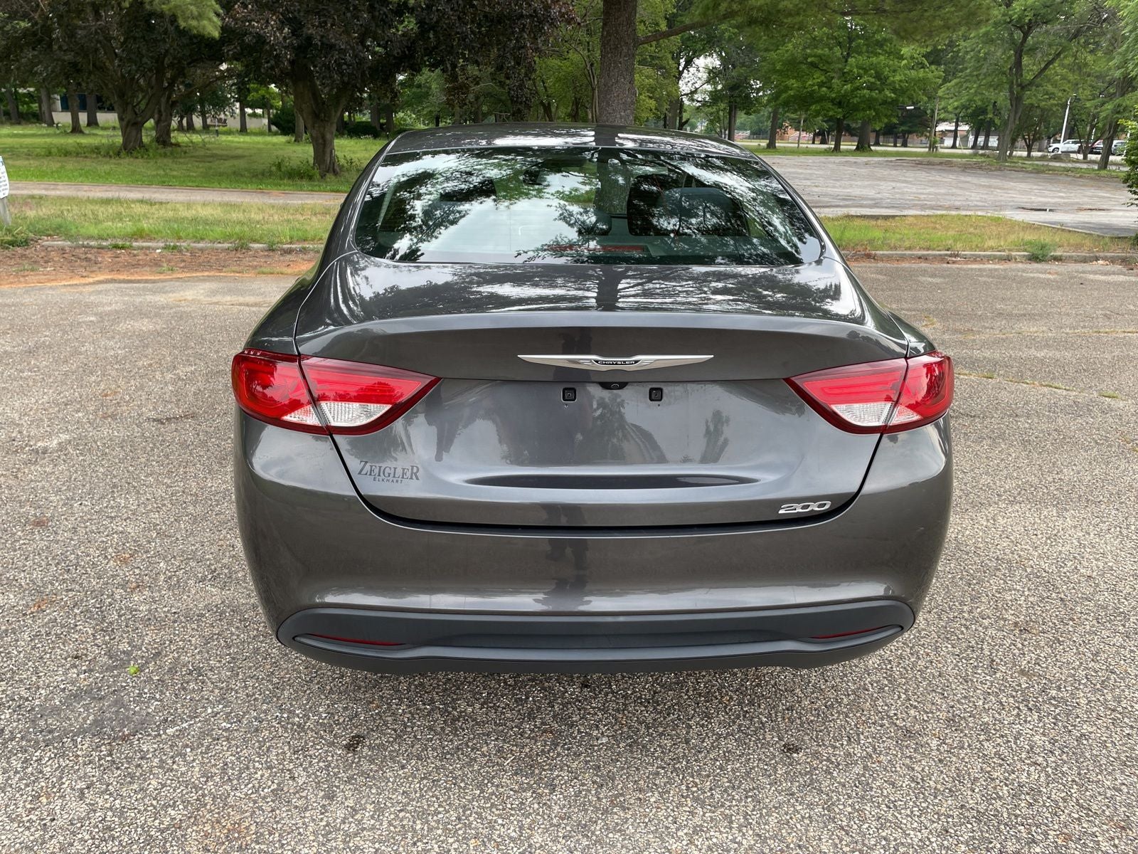 2017 Chrysler 200 LX