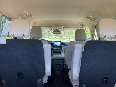 2023 Ford Explorer Platinum