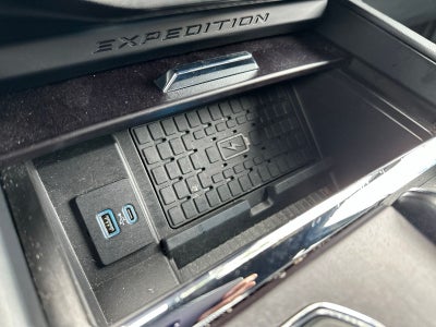 2024 Ford Expedition Max Platinum