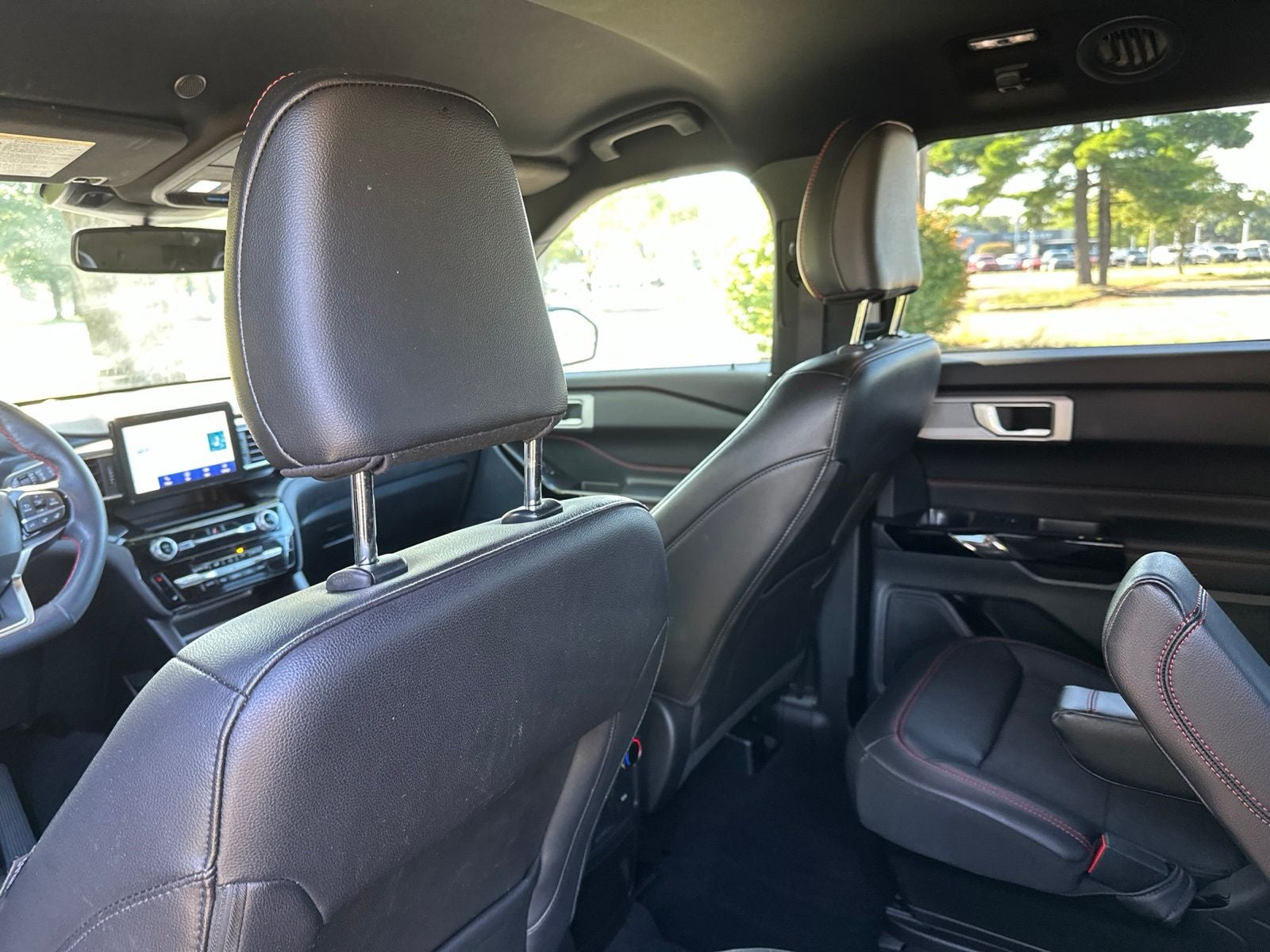 2024 Ford Explorer ST-Line