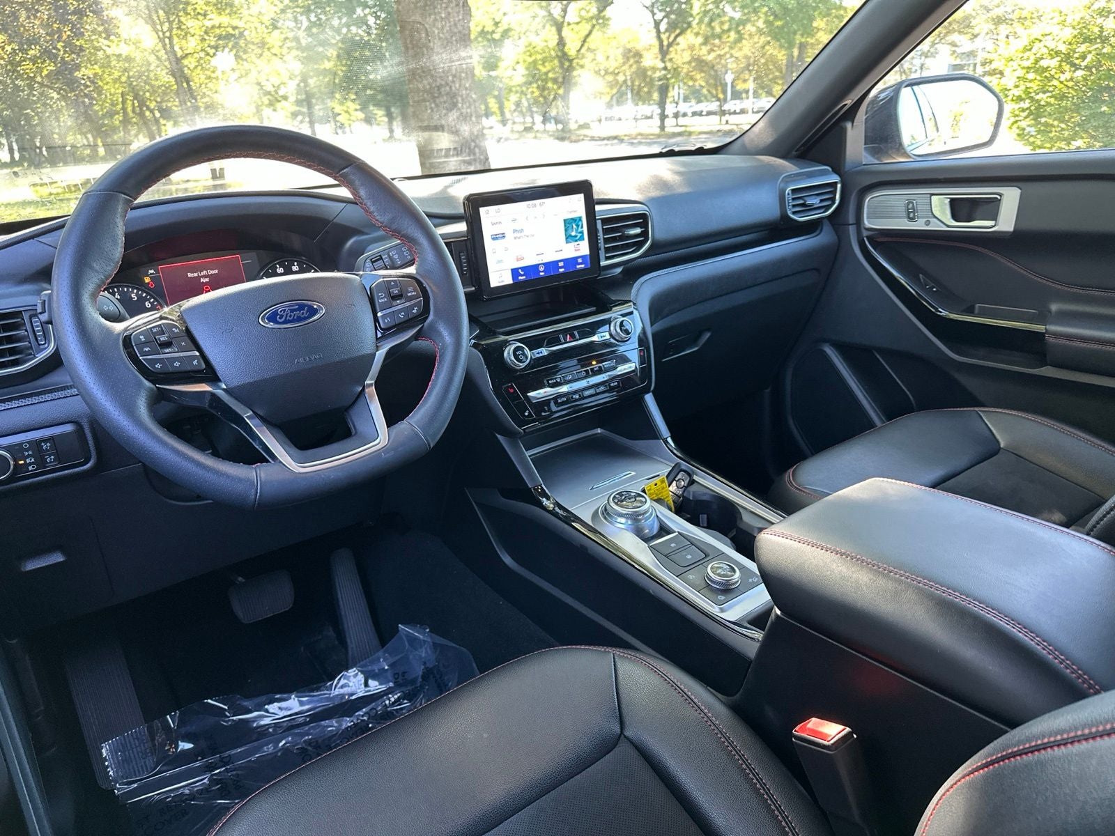 2024 Ford Explorer ST-Line